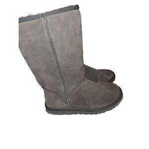 UGG Womens Classic Short Gray‎ Suede Fur Lined Cozy Boots 5825 Size 6